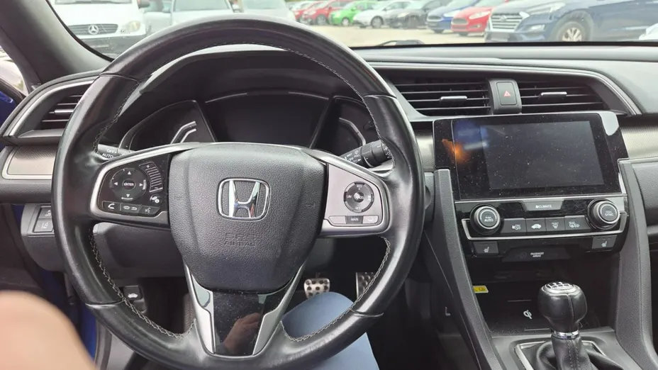 HONDA Civic -