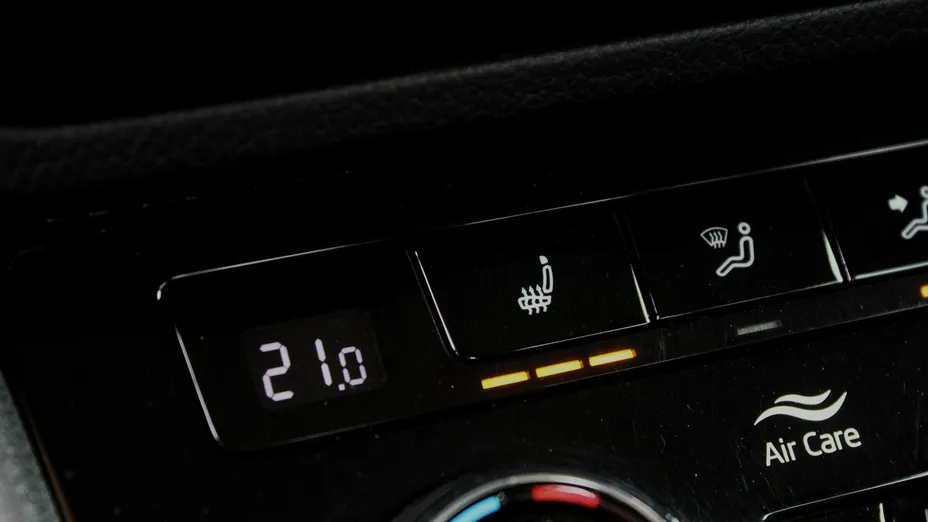SKODA Superb -