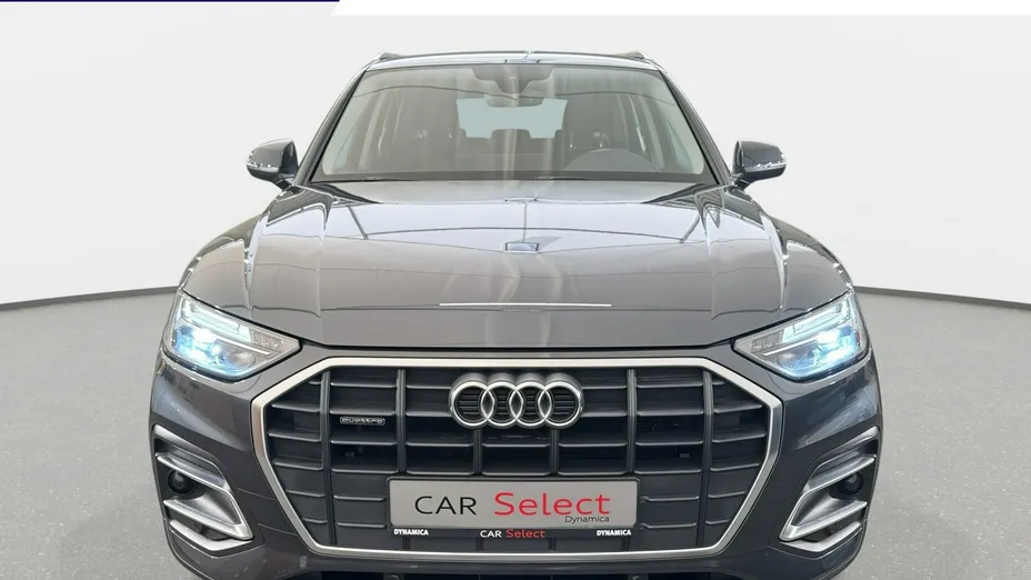 AUDI Q5 -