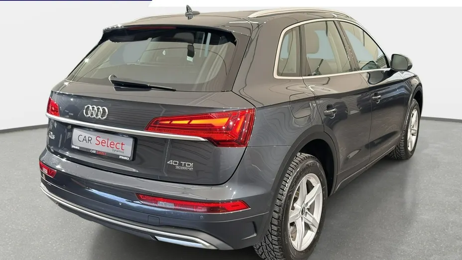 AUDI Q5 -