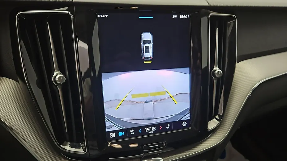 VOLVO XC60 -