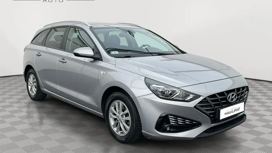 HYUNDAI i30 -