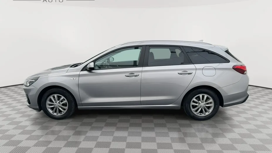 HYUNDAI i30 -