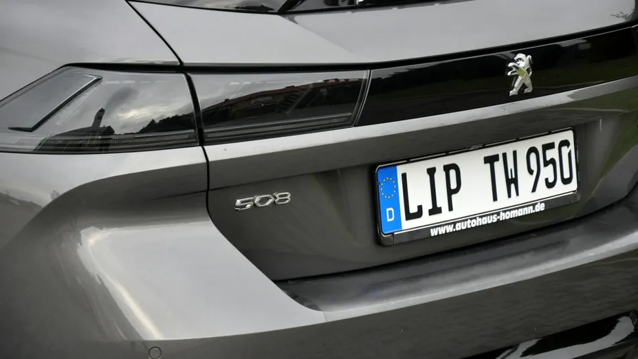 PEUGEOT 508 -