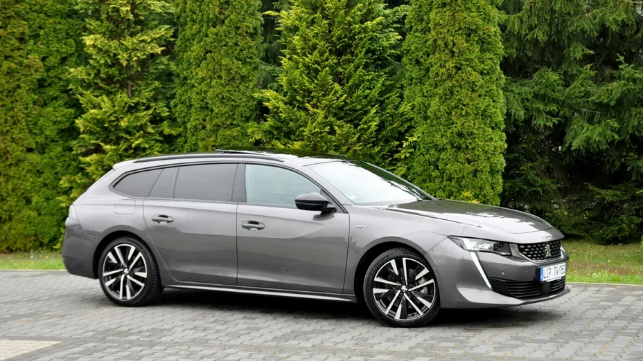 PEUGEOT 508 -