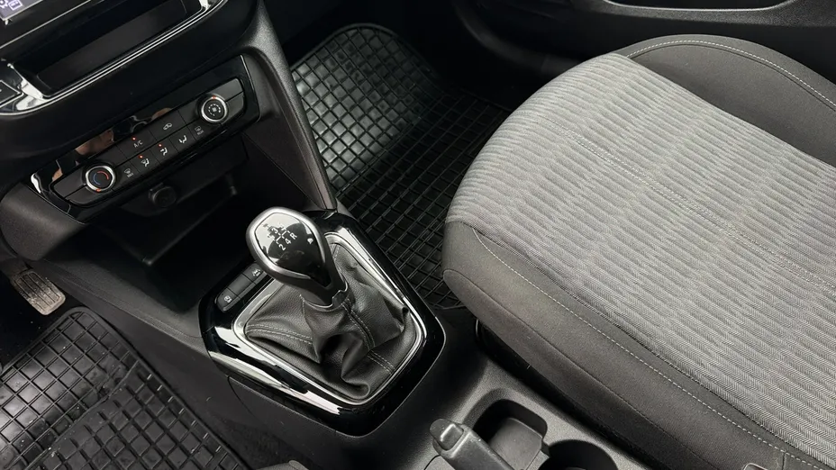 OPEL Corsa -