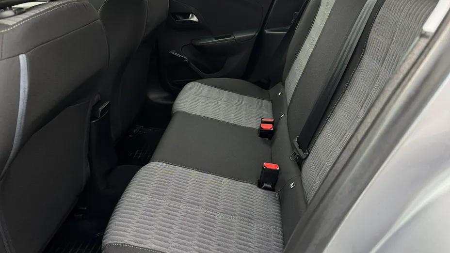 OPEL Corsa -
