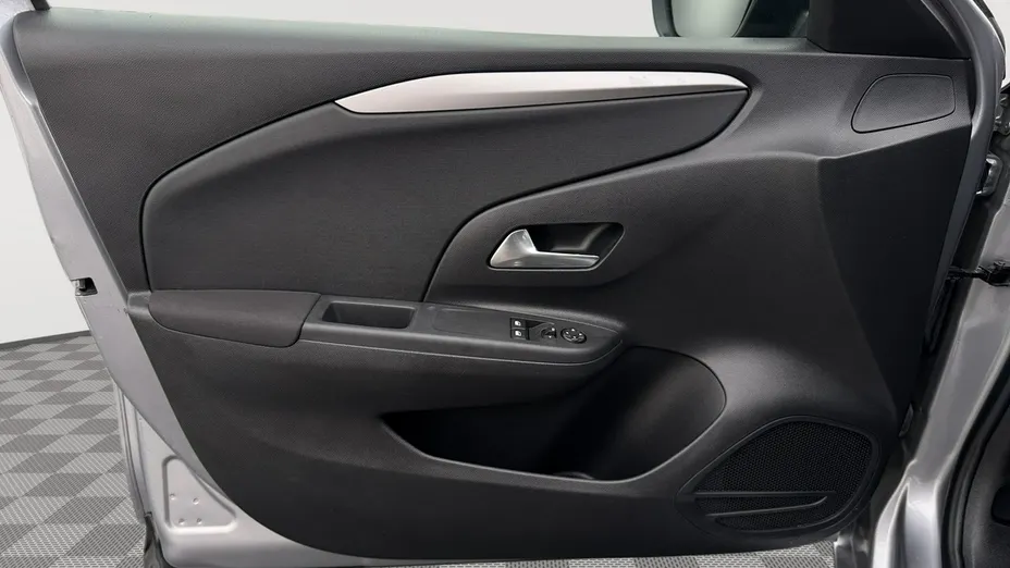 OPEL Corsa -