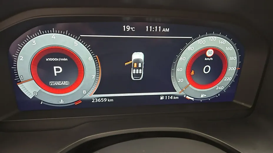 NISSAN Qashqai -