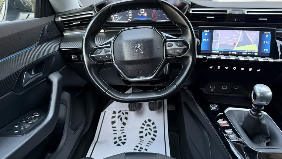 PEUGEOT 508 -