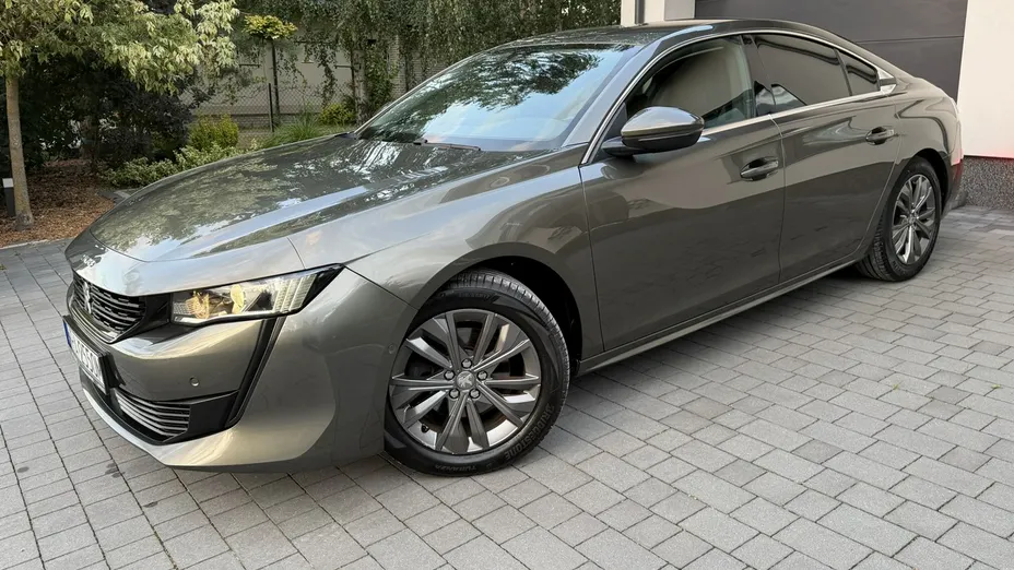 PEUGEOT 508 -