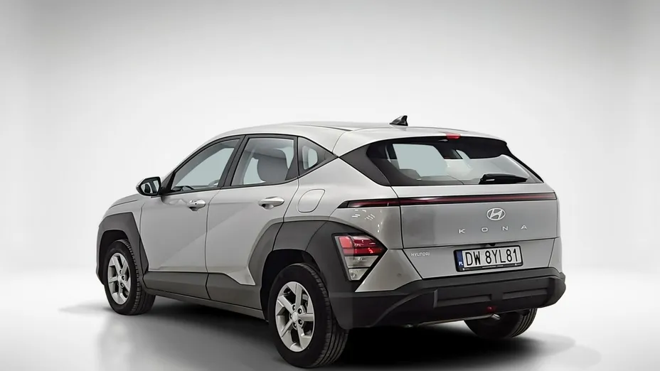 HYUNDAI Kona -