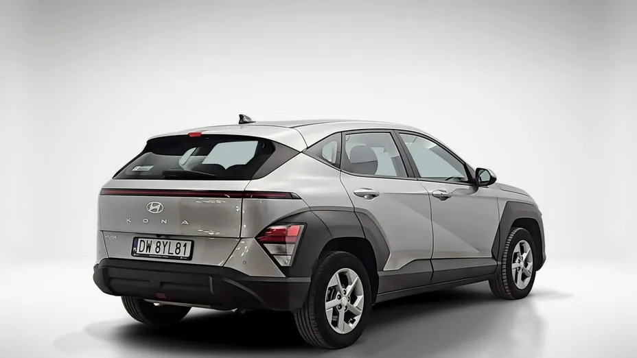 HYUNDAI Kona -