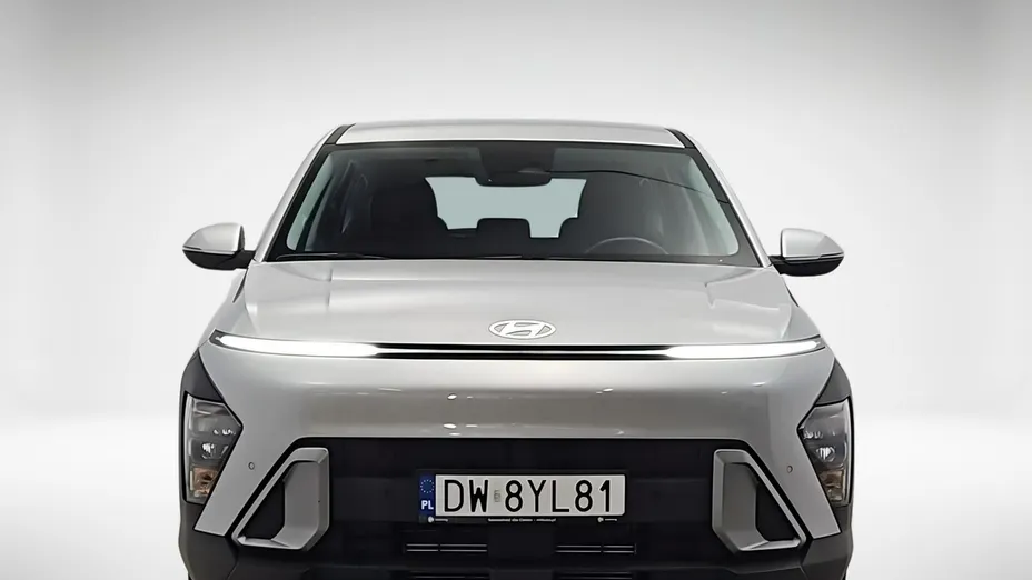 HYUNDAI Kona -