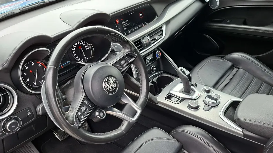 ALFA ROMEO Stelvio -