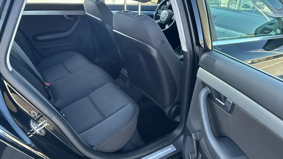 AUDI A4 Avant -
