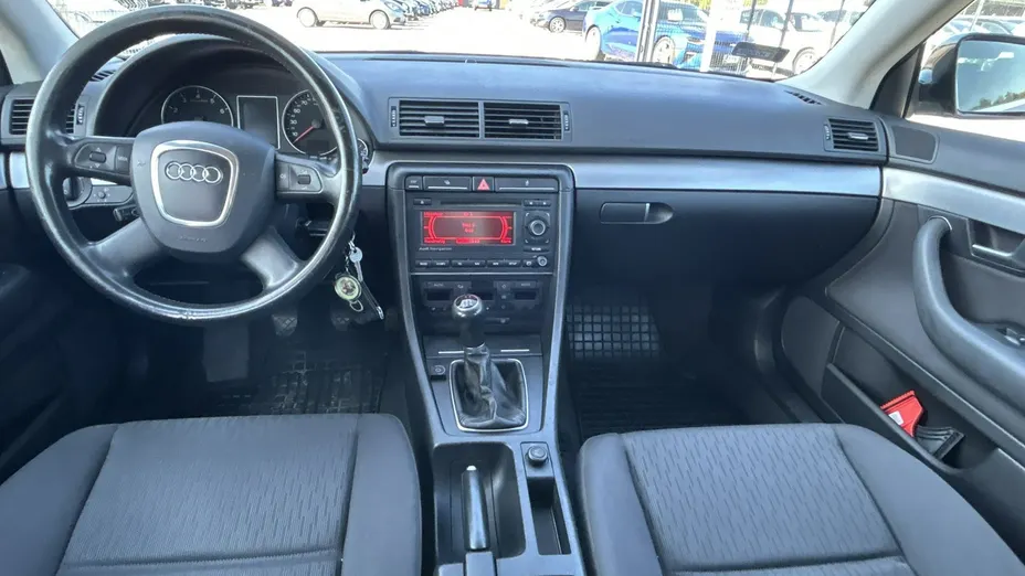 AUDI A4 Avant -