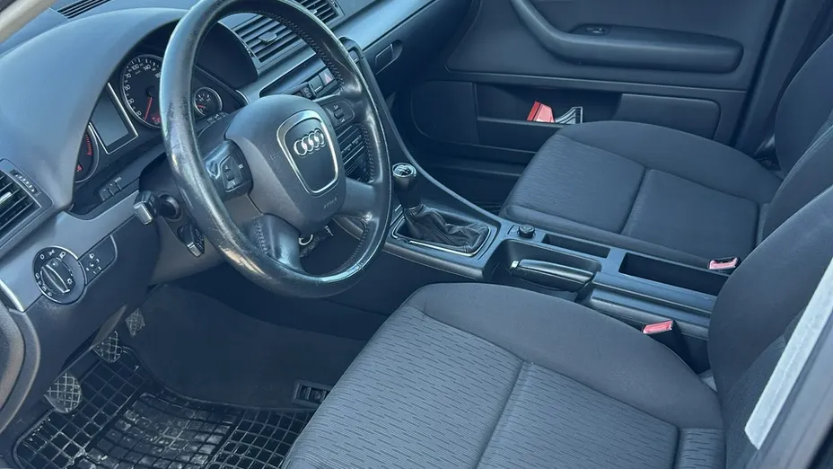 AUDI A4 Avant -