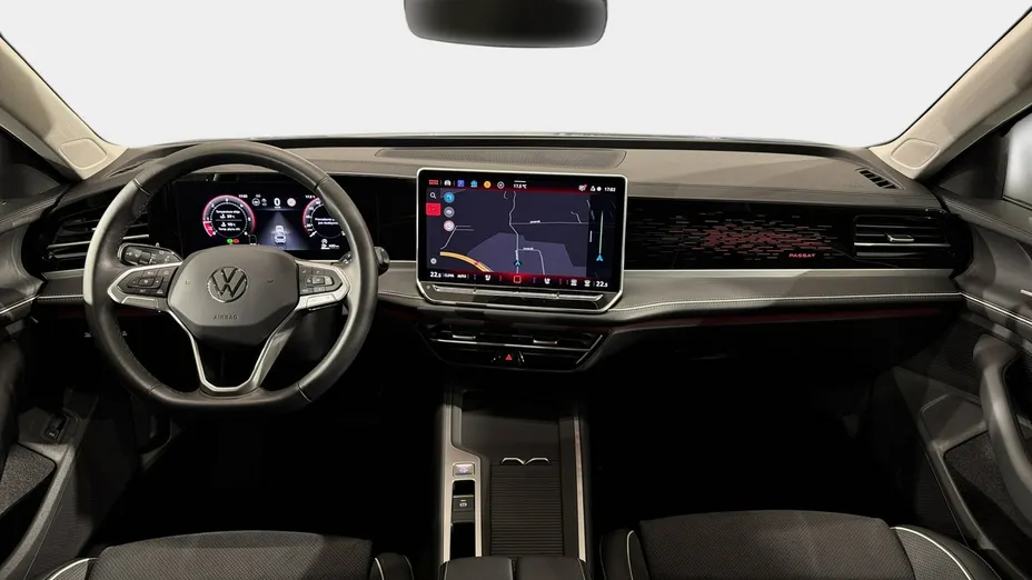 VOLKSWAGEN Passat -