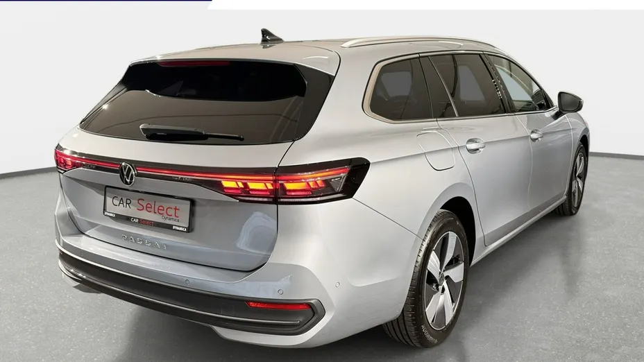 VOLKSWAGEN Passat -