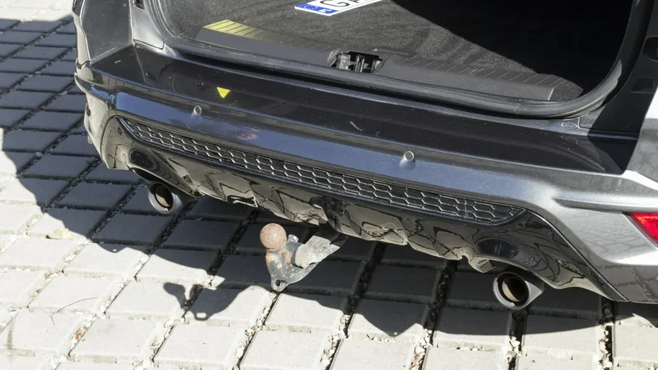 FORD Kuga -