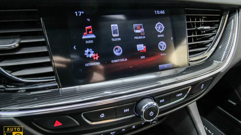 OPEL Insignia -