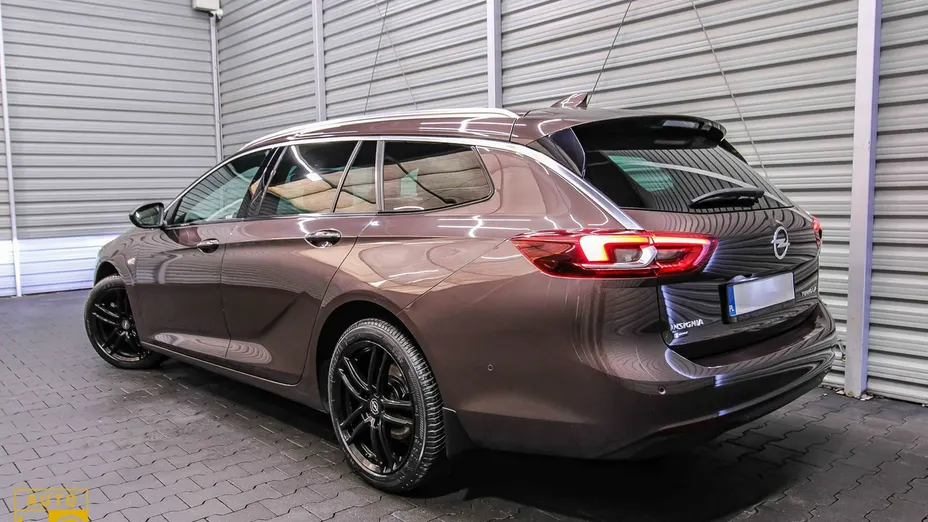 OPEL Insignia -