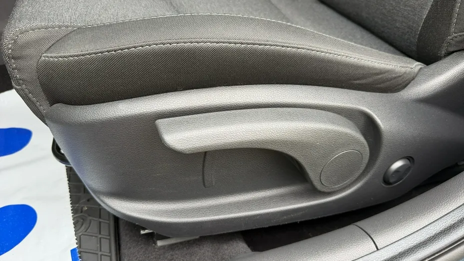 HYUNDAI i30 -