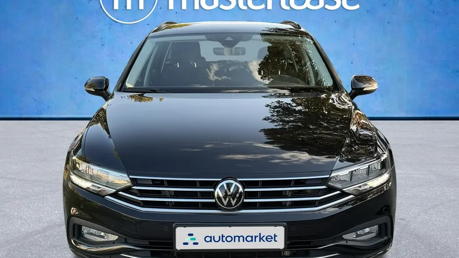 VOLKSWAGEN Passat -