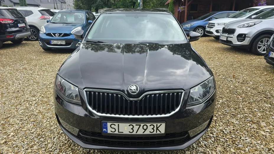 SKODA Octavia -