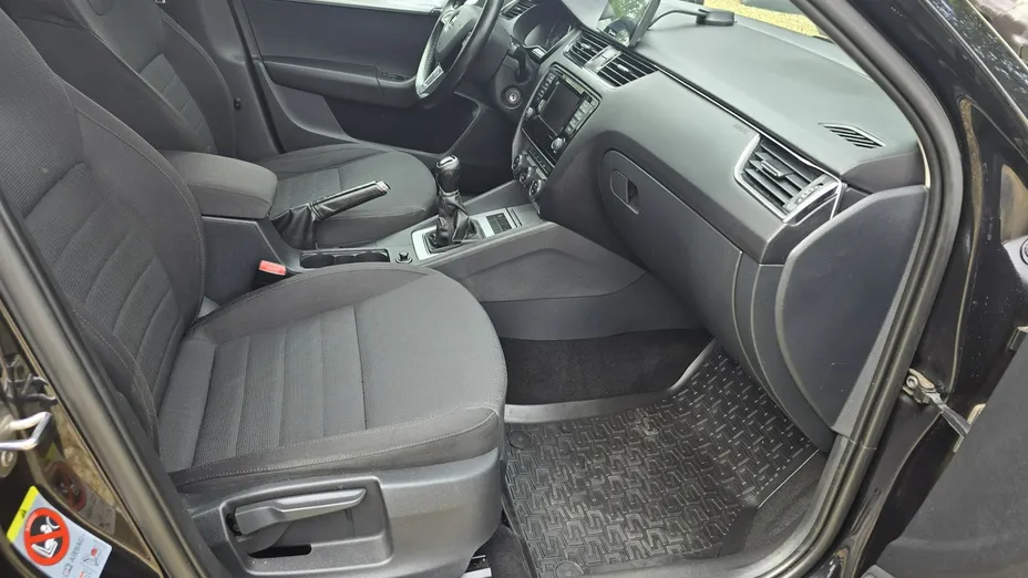 SKODA Octavia -