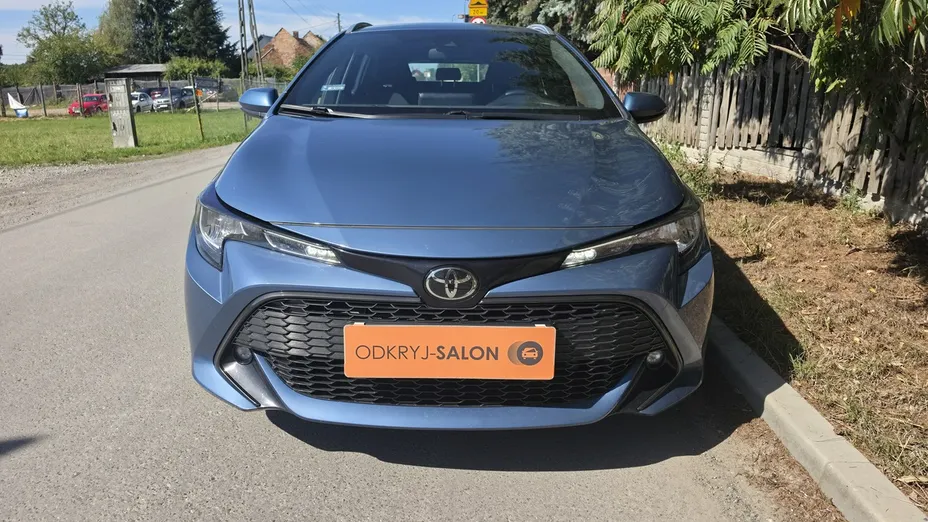 TOYOTA Corolla -
