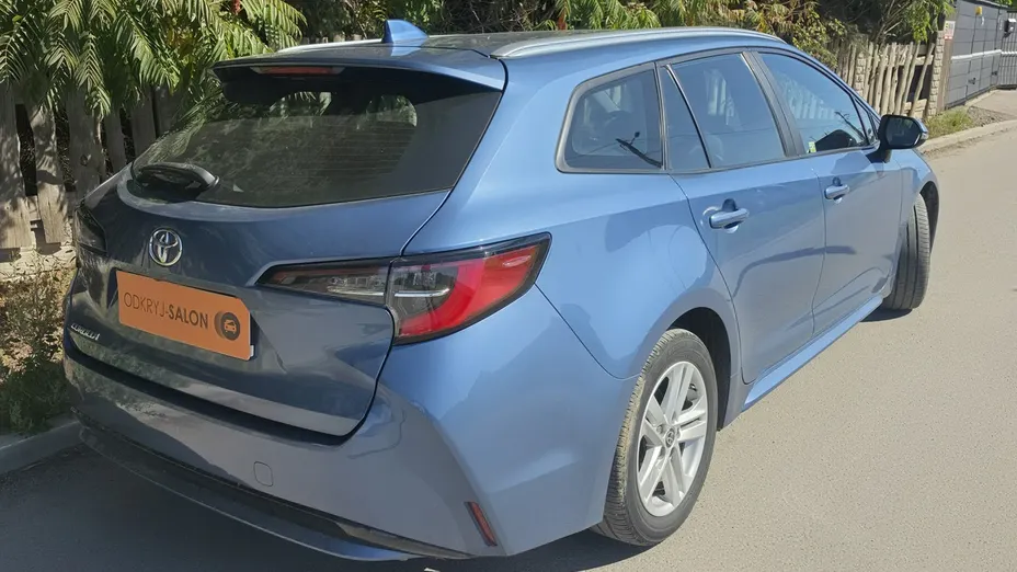 TOYOTA Corolla -