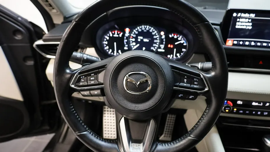 MAZDA 6 -