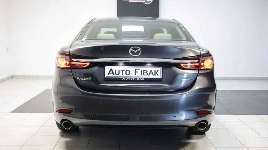MAZDA 6 -