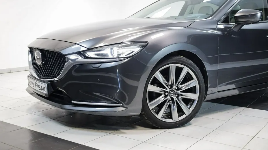 MAZDA 6 -