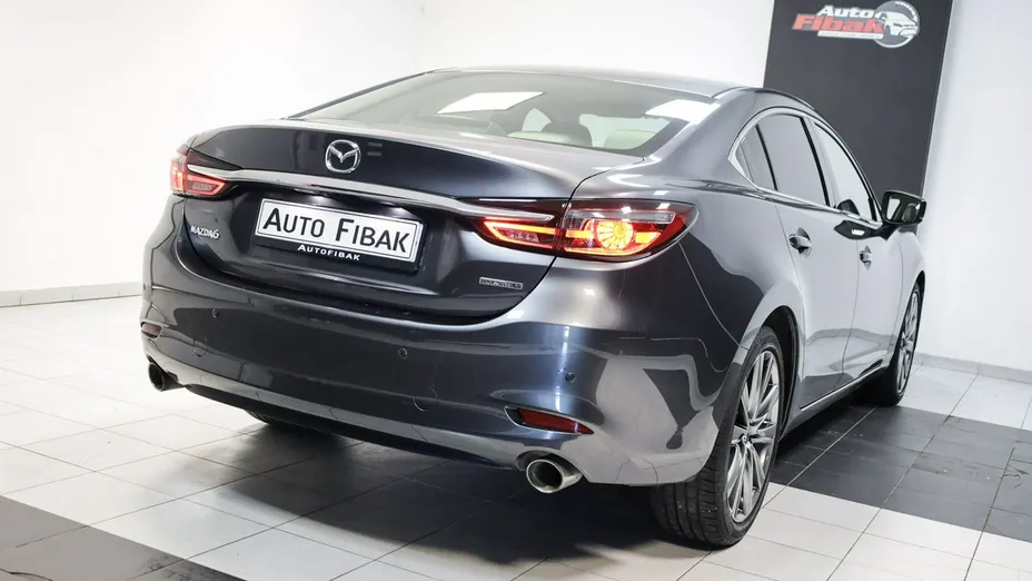 MAZDA 6 -