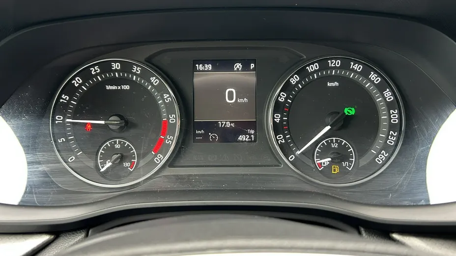 SKODA Octavia -