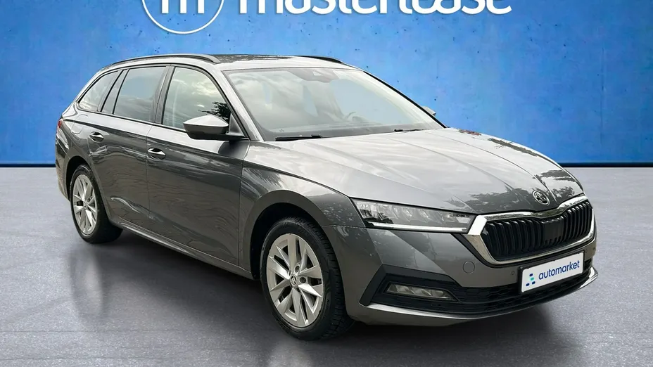 SKODA Octavia -