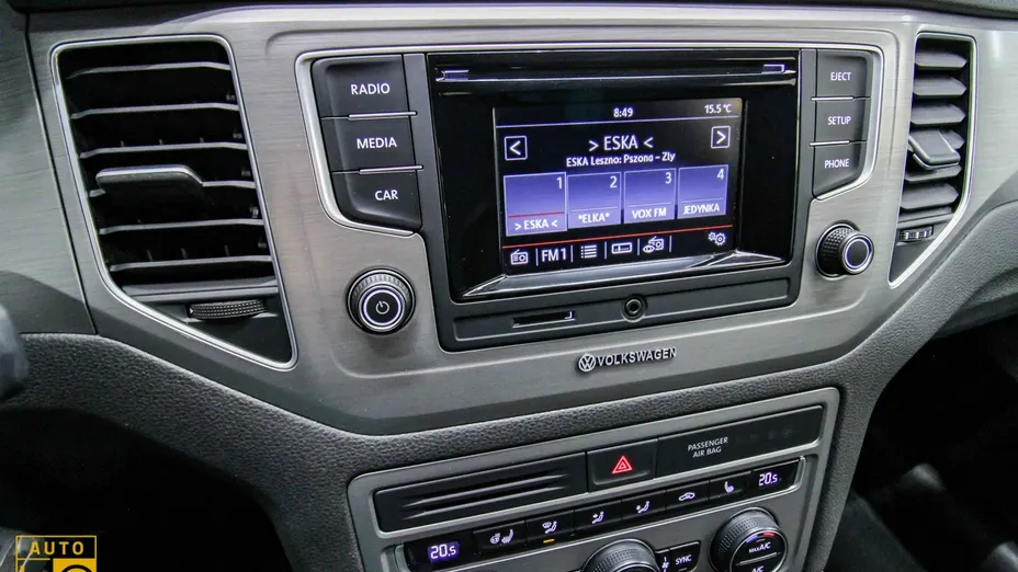 VOLKSWAGEN Golf Sportsvan -