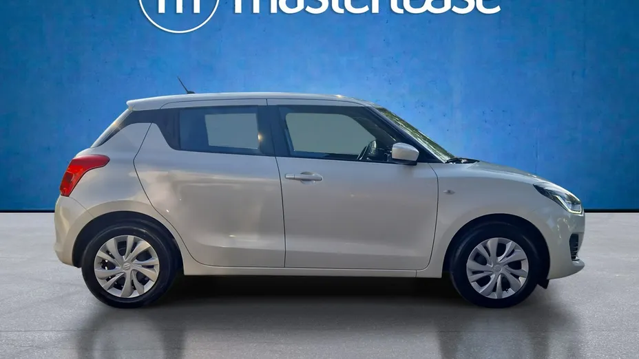 SUZUKI Swift -