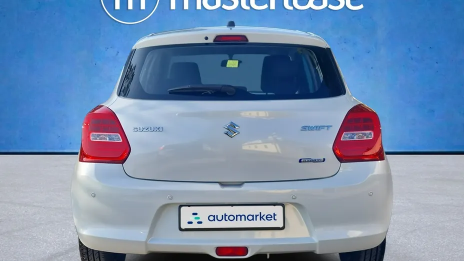 SUZUKI Swift -