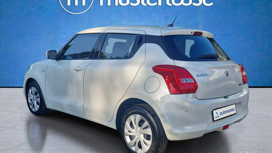 SUZUKI Swift -