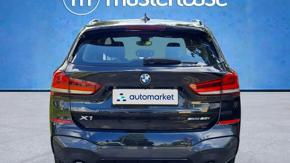 BMW X1 -