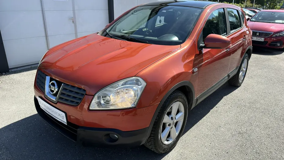 NISSAN Qashqai -