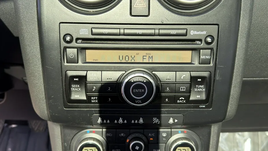NISSAN Qashqai -