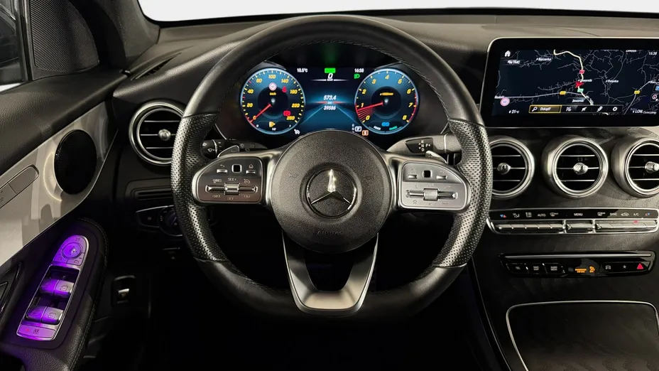 MERCEDES-BENZ GLC -
