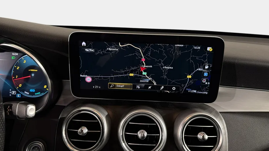 MERCEDES-BENZ GLC -