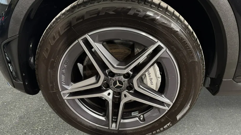 MERCEDES-BENZ GLC -