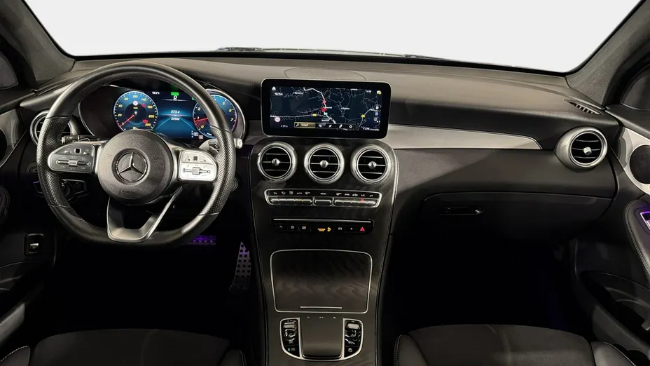 MERCEDES-BENZ GLC -